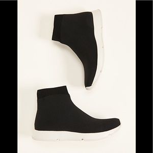 Vince Tyra Sock Sneakers